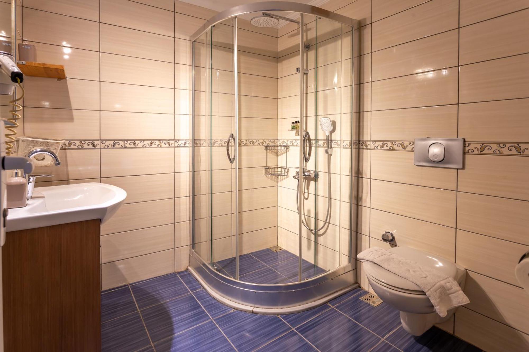 Nest Gunay Otel Kaş Ngoại thất bức ảnh